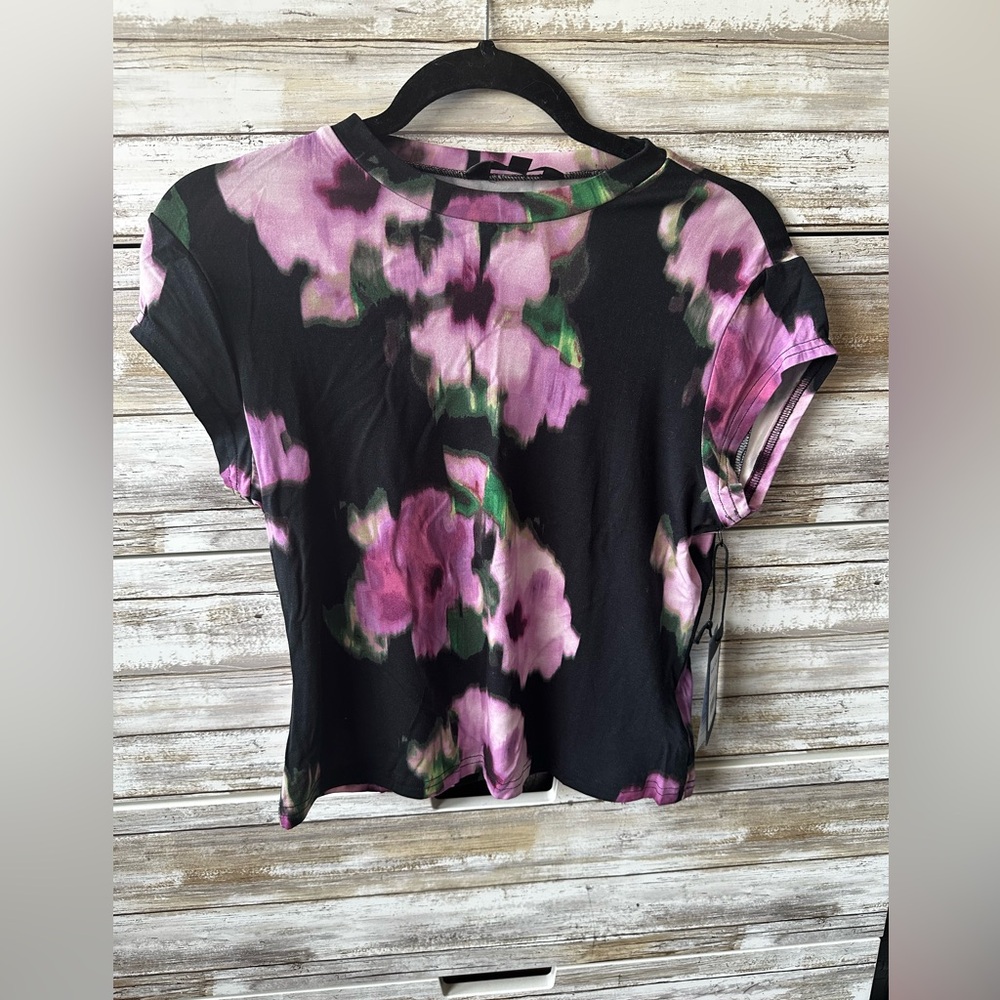 🌸 Nicole Miller Floral Top Size L Black Purple Modal Stretch NWT